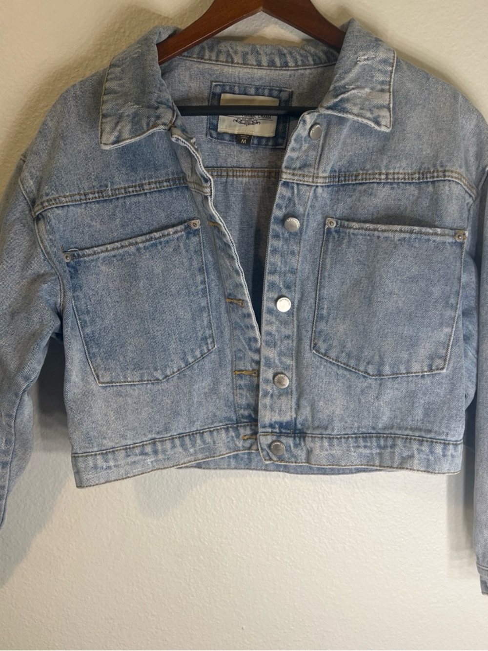 Light Wash Denim Cropped Jacket - Women